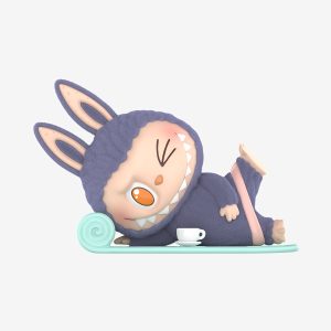 Figurine Labubu Americano - Lazy Yoga Series