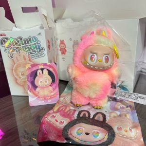 Peluche en vinyle Labubu Hope - Big Into Energy Series photo review