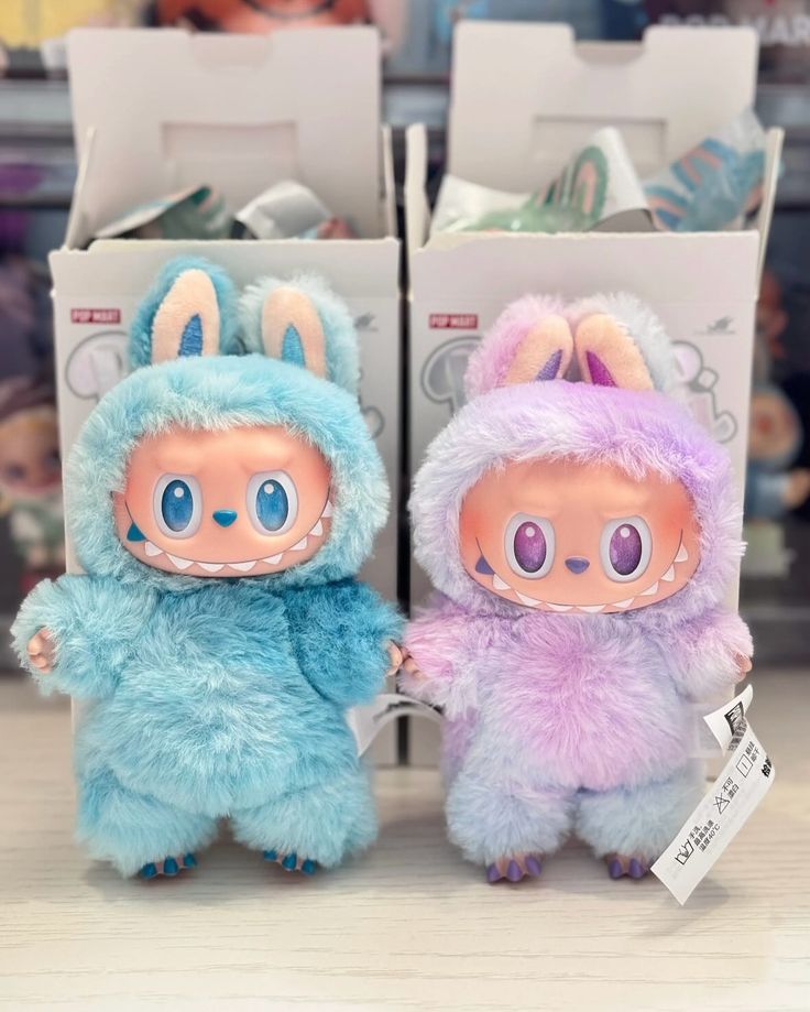 Peluche en vinyle Labubu Happiness - Big Into Energy Series photo review