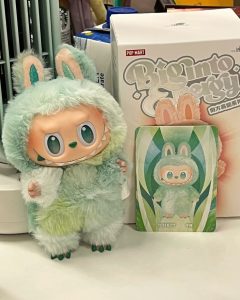 Peluche en vinyle Labubu Hope - Big Into Energy Series