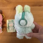 Peluche en vinyle Labubu Happiness - Big Into Energy Series photo review
