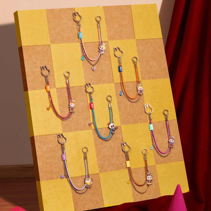 Pendentifs Labubu Blind Box - Coffret Complet de 6 Pendentifs Exclusifs | Let’s Checkmate Series – Image 9