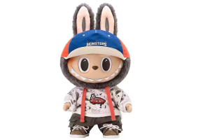 Labubu × Vans Vinyl Plush Doll Oldskool